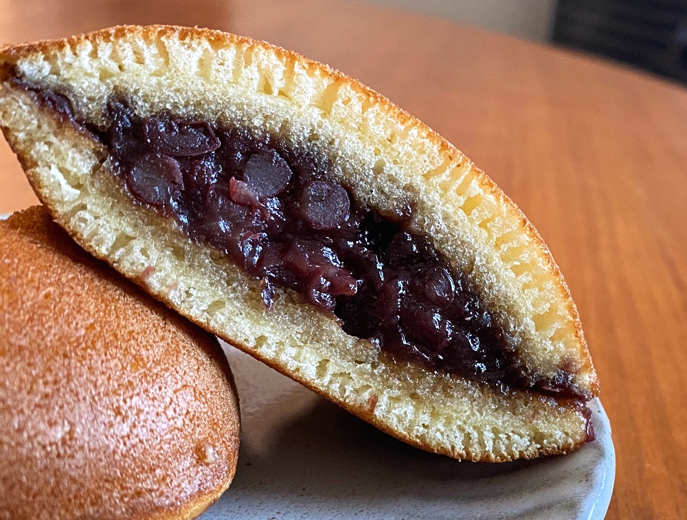 花むらのどら焼きの断面